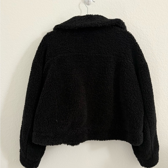 Lululemon // EUC  Black Sherpa Teddy Jacket - Picture 7 of 7